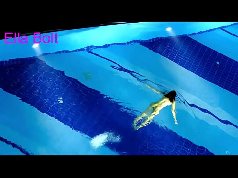❤️ Saya tidak boleh berhenti menonton, berambut perang muda ditangkap berenang bogel di kolam peranginan ELLA BOLT Video seks di lucah ms.seecamsus.top ❤