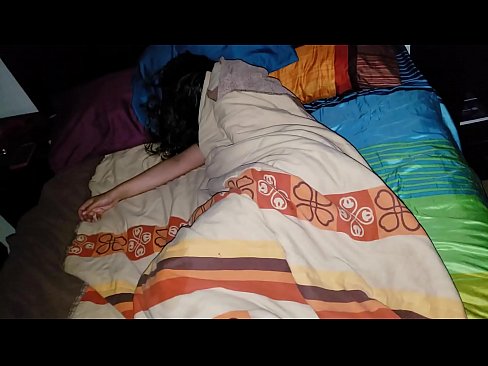 ❤️ Anak tiri memarahi ibu tirinya semasa dia tidur. Video seks di lucah ms.seecamsus.top ❤